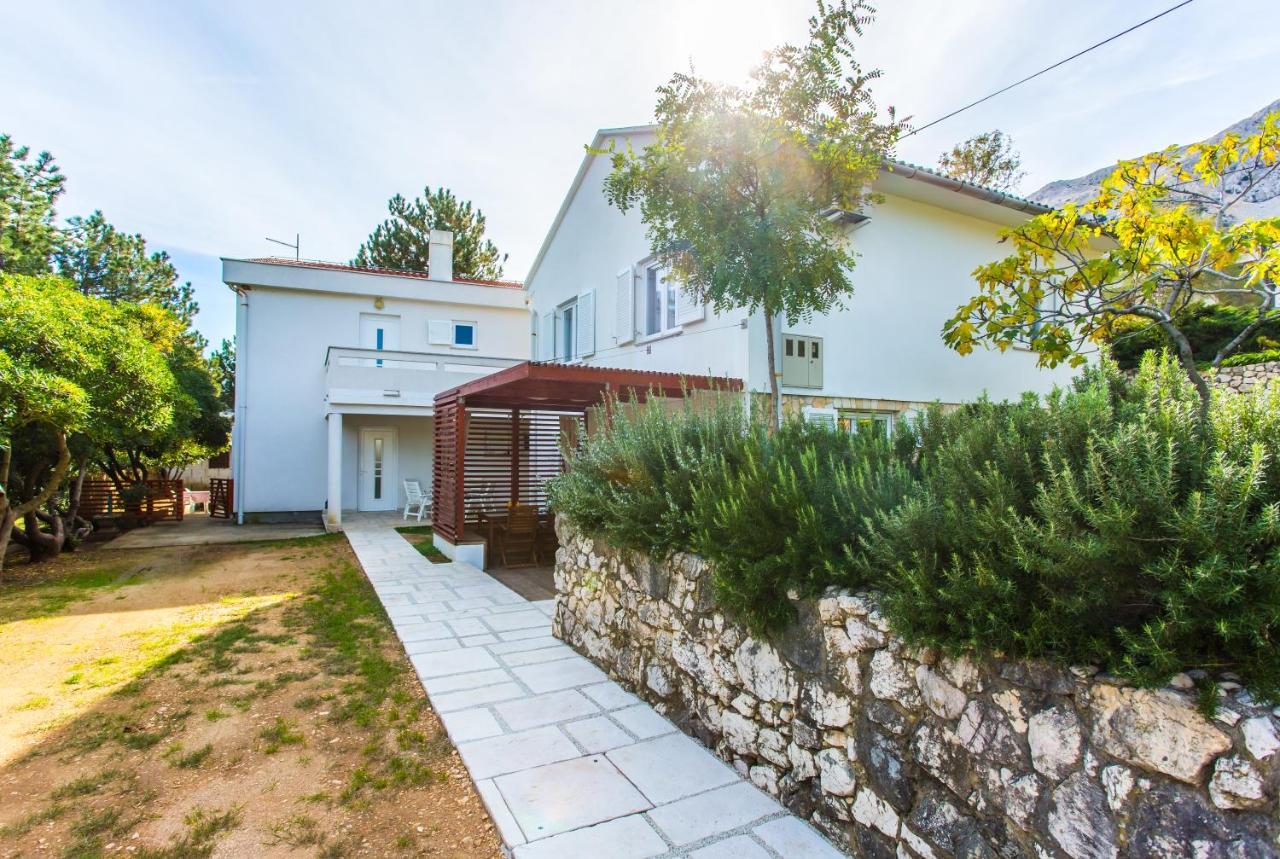 Happy Apartments Baska Exterior photo